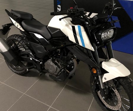 Die "Black Seat" 125er Scrambler