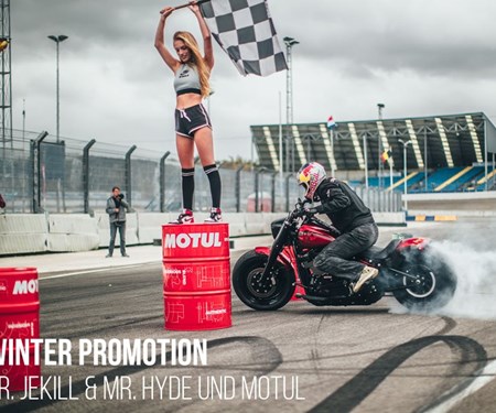 WINTER PROMOTION -  Dr. Jekill & Mr. Hyde + Motul