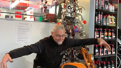 Advent Advent ein "neues Projekt" brennt unter Reiner's Nägeln!!  Honda CZ100 