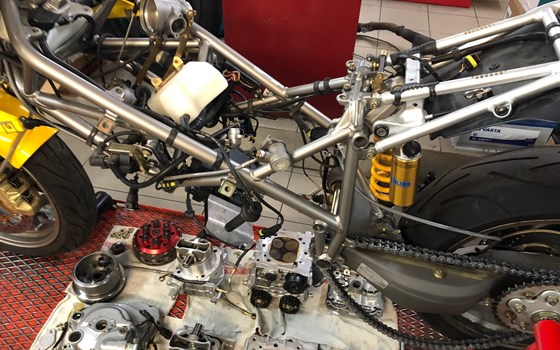 Gemäß der Verordnung des Berliner Senats haben wir ab jetzt nur die Werkstatt geöffnet damit Sie ihre Mobilität behalten. - Bild 6 Gemäß der Verordnung des Berliner Senats haben wir ab jetzt nur die Werkstatt geöffnet damit Sie ihre Mobilität behalten. - Bild 6