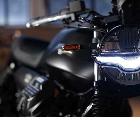 DIE NEUE MOTO GUZZI V7 DIE NEUE MOTO GUZZI V7