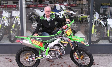 Eine KX 450 der Extraklasse!!