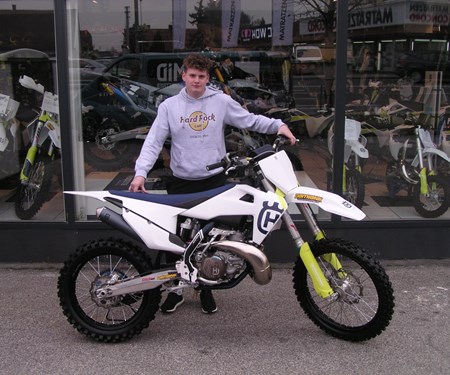 Ein Zwei-Takt Fan schlägt zu!!