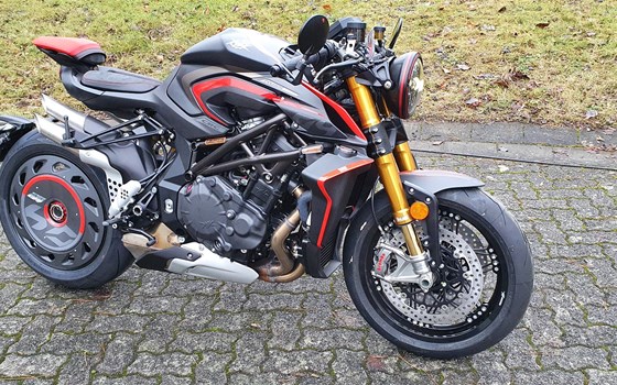Neue MV Brutale 1000 Rush bei uns eingetroffen - Bild 10