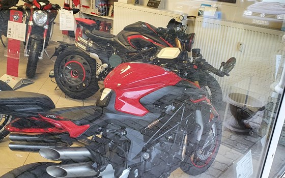 Neue MV Brutale 1000 Rush bei uns eingetroffen - Bild 7