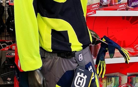 Motocross Vollausstattung bei uns erhältlich! Click & Collect - Bild 1