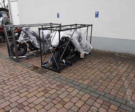 Die erste Lieferung 2021 ist eingetroffen! CBR650R und CMX500 Rebel