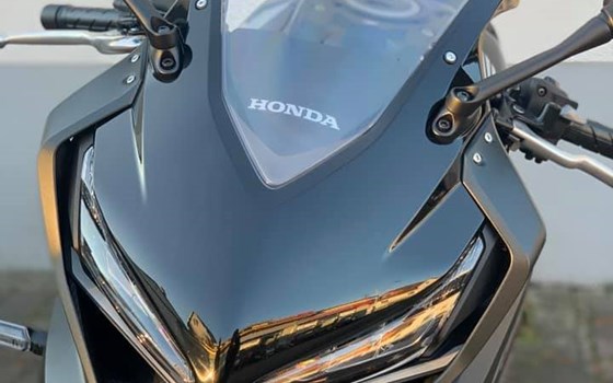 Die erste Lieferung 2021 ist eingetroffen! CBR650R und CMX500 Rebel - Bild 2 Die erste Lieferung 2021 ist eingetroffen! CBR650R und CMX500 Rebel - Bild 2