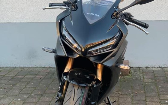Die erste Lieferung 2021 ist eingetroffen! CBR650R und CMX500 Rebel - Bild 6 Die erste Lieferung 2021 ist eingetroffen! CBR650R und CMX500 Rebel - Bild 6
