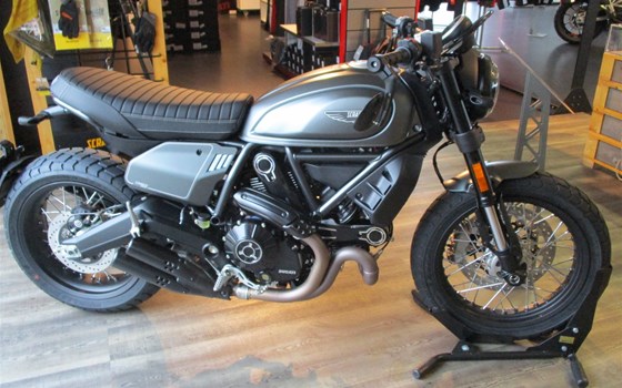Die neue SCRAMBLER NIGHTSHIFT von DUCATI ist da !  - Bild 1