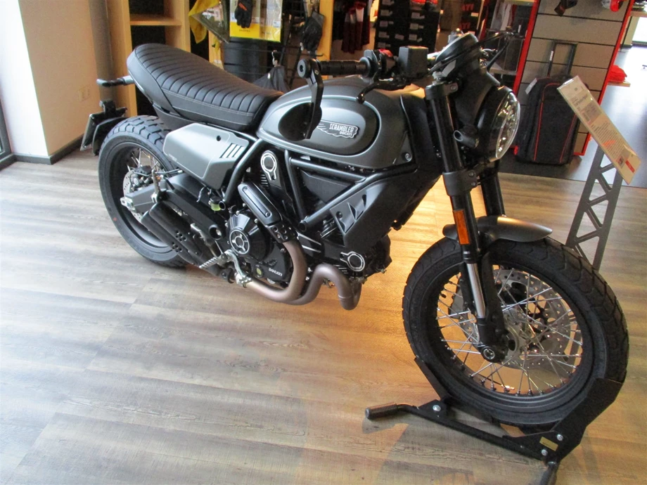 Die neue SCRAMBLER NIGHTSHIFT von DUCATI ist da !  Bild 3: Die neue SCRAMBLER NIGHTSHIFT von DUCATI ist da !