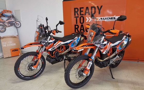 Umbau von 690 Enduro R auf 690 Rally R - Bild 8 Umbau von 690 Enduro R auf 690 Rally R - Bild 8