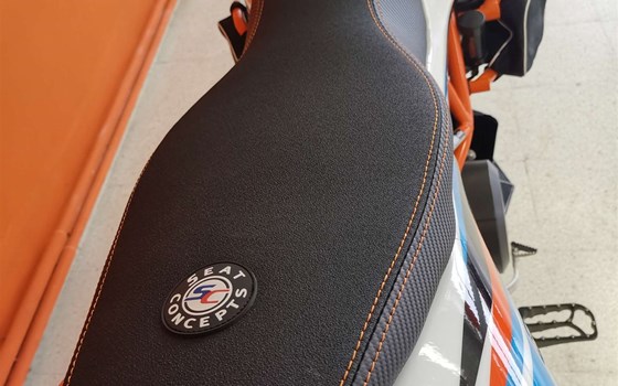 Umbau von 690 Enduro R auf 690 Rally R - Bild 20 Umbau von 690 Enduro R auf 690 Rally R - Bild 20