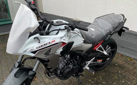 Wie haben eine neue Lieferung mit vielen neuen 2021 er Modellen bekommen - Bild 3