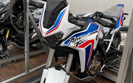 Wie haben eine neue Lieferung mit vielen neuen 2021 er Modellen bekommen - Bild 9