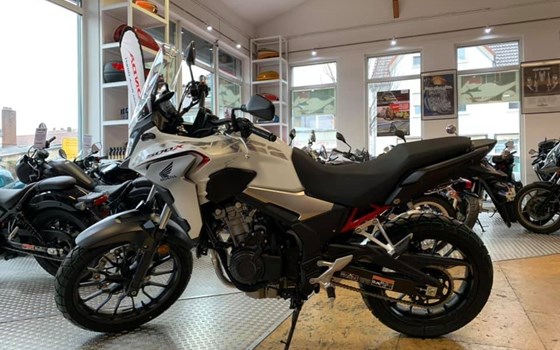 Honda CB500X Modell 2021 in Pearl Metalloid White - Bild 5