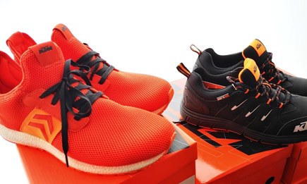 KTM Power Wear ! KTM Sneaker!