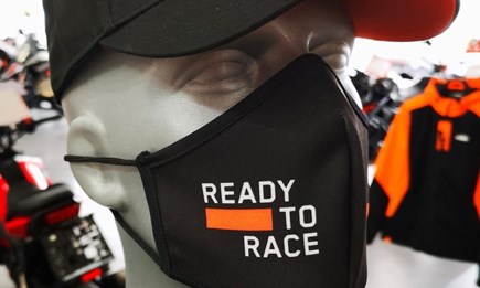 KTM Maske - So lange der Vorrat reicht !  Ready to Race