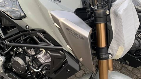 Neue Lieferung! CB125R in den neuen Farben