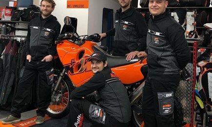 Wir haben ab heute wieder geöffnet !!