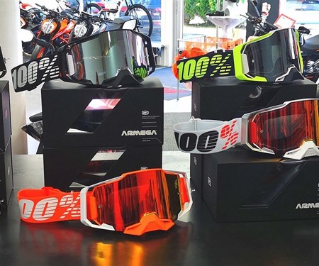 100 % ARMEGA Motocrossbrillen !! NEU !! 