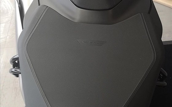 KTM 890 Duke !! Modell 2021 !! Ist bei uns eingetroffen !! - Bild 5