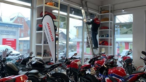 Neue Lampen in unserem Ladengeschäft!