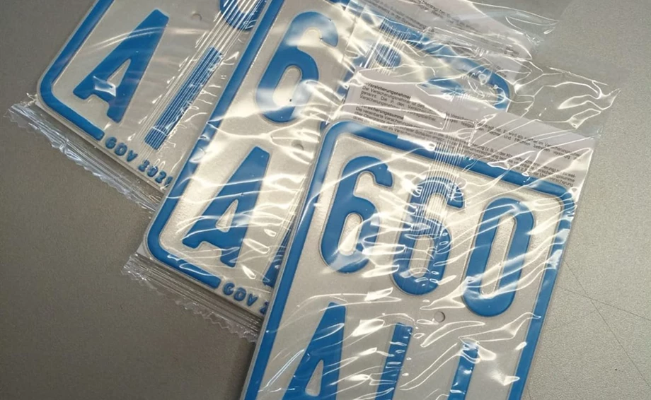 Versicherungskennzeichen 01.03.2021 Bild 1: Versicherungskennzeichen 01.03.2021