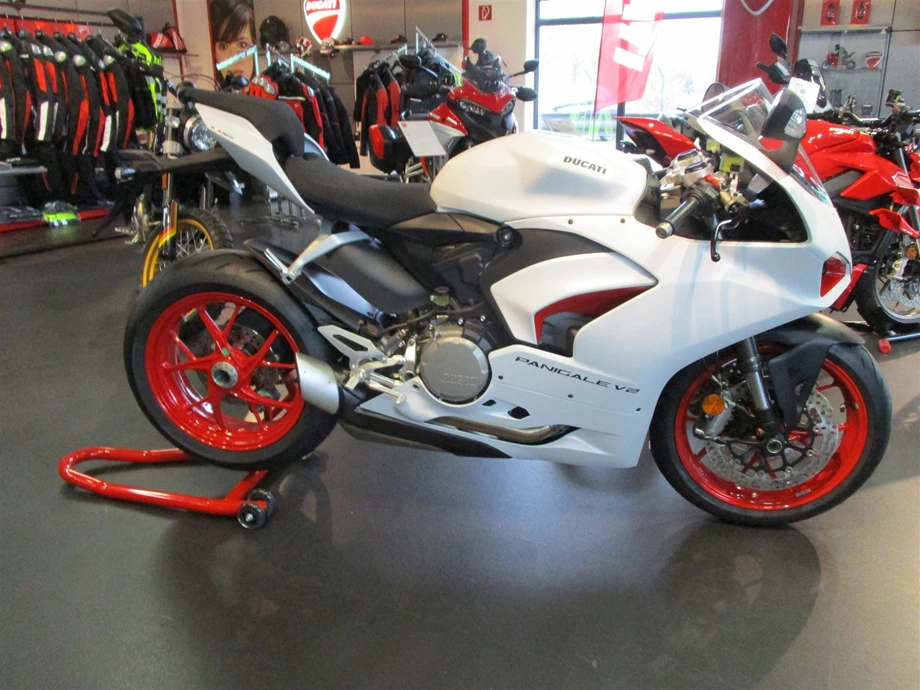 Die Panigale V2  von DUCATI ist da !  Bild 4: Die Panigale V2  von DUCATI ist da !