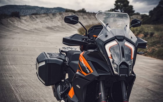 DIE NEUE KTM 1290 SUPER ADVENTURE S 2021 - Bild 1 DIE NEUE KTM 1290 SUPER ADVENTURE S 2021 - Bild 1