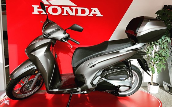 Honda Forza 750 und SH350i eingetroffen - Bild 2