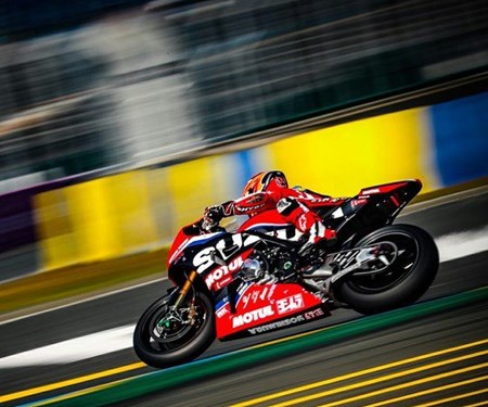 Yoshimura SERT Motul – Erste Tests und Fotoshooting des Teams in Le Mans
