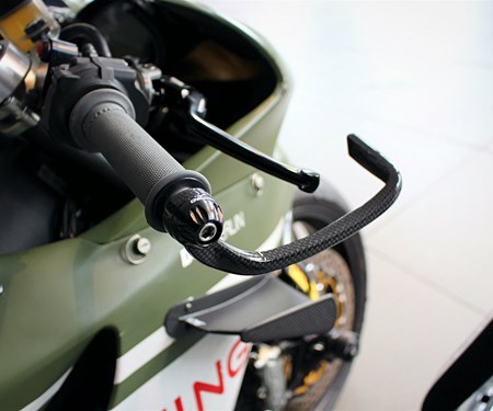 DSB Servier-Vorschlag #2 – CNC Racing Brake-Guard