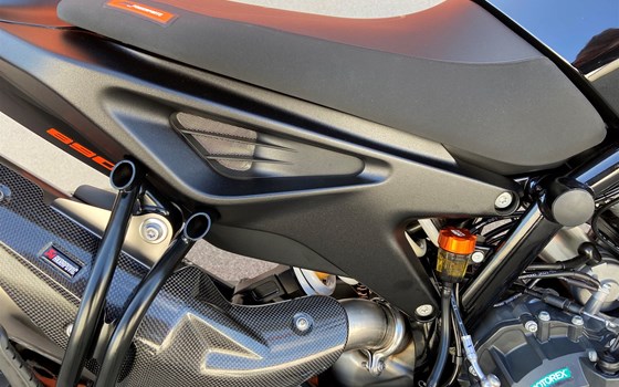 KTM 890 Duke 2021 - Bild 4