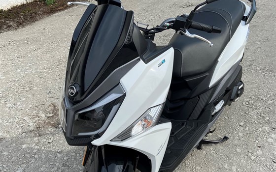 Euro 5 Jet 14+ 125 Sportroller von SYM  - Bild 6