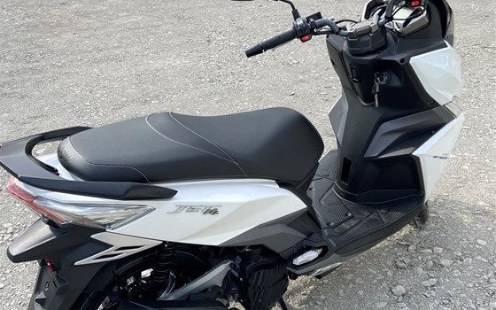 Euro 5 Jet 14+ 125 Sportroller von SYM  - Bild 9