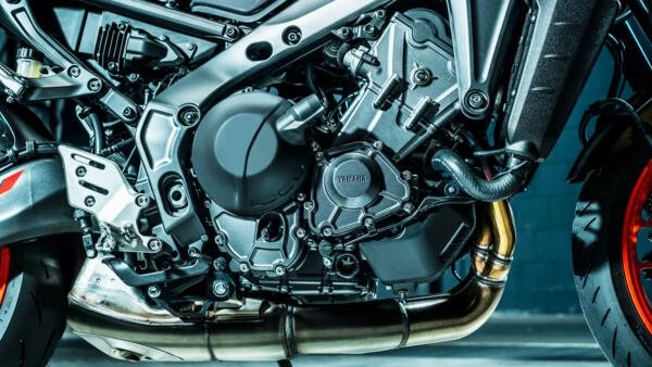 DIE REVOLUTION EINER IKONE - YAMAHA MT-09 Bild 7: DIE REVOLUTION EINER IKONE - YAMAHA MT-09