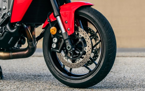 YAMAHA TRACER 9 - Bild 14