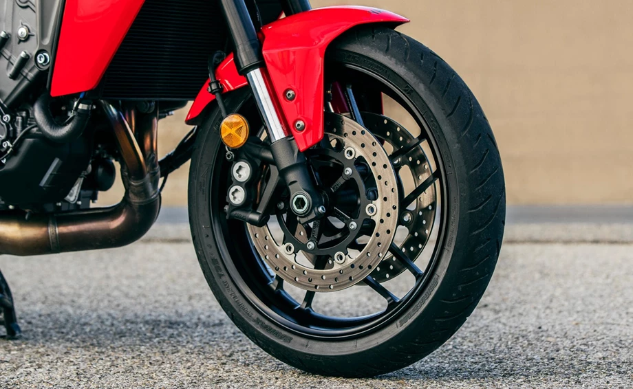 YAMAHA TRACER 9 Bild 14: YAMAHA TRACER 9