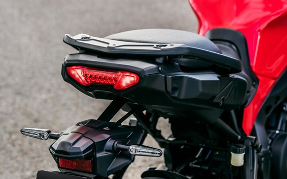 YAMAHA TRACER 9 - Bild 10