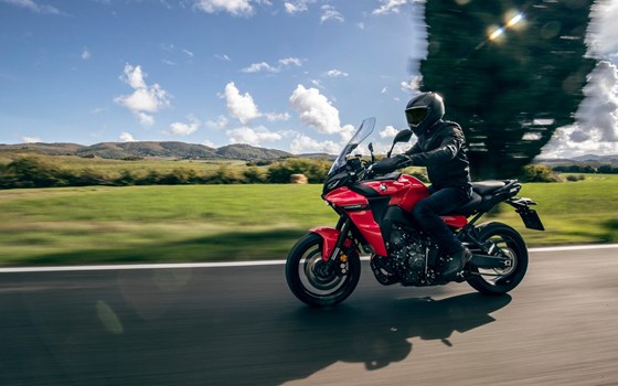 YAMAHA TRACER 9 - Bild 1