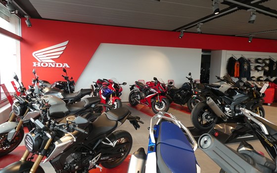 Umbau Honda-Show-Room  - Bild 9