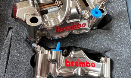 Honda CBR 1000RR-R x Martin Bauer: Die Bremsen!