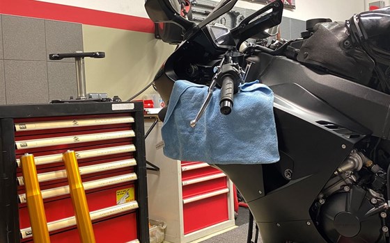CBR 1000 RRR fit for Racing by MB Bike Performance - Bild 3