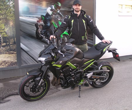 Bremsen macht die Felgen dreckig! Bremsen macht die Felgen dreckig!