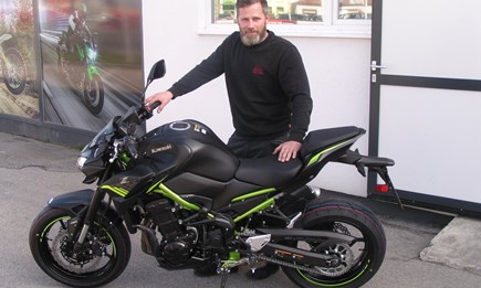 Wenn man rechts dreht, wird die Landschaft schneller!