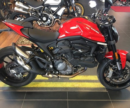 Die neue Monster ist im Haus! Unsere Modelle sind im Salzburger Europark ausgestellt! Die neue Monster ist im Haus! Unsere Modelle sind im Salzburger Europark ausgestellt!