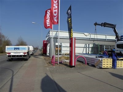 Neubau und Eröffnung