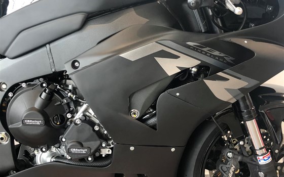Gesslpower  CBR1000 RR-R Trackday Bike - Bild 16 Gesslpower  CBR1000 RR-R Trackday Bike - Bild 16