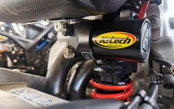 K-Tech für die Aprilia RSV4: Abseits bekannter Wege! - Bild 3 K-Tech für die Aprilia RSV4: Abseits bekannter Wege! - Bild 3